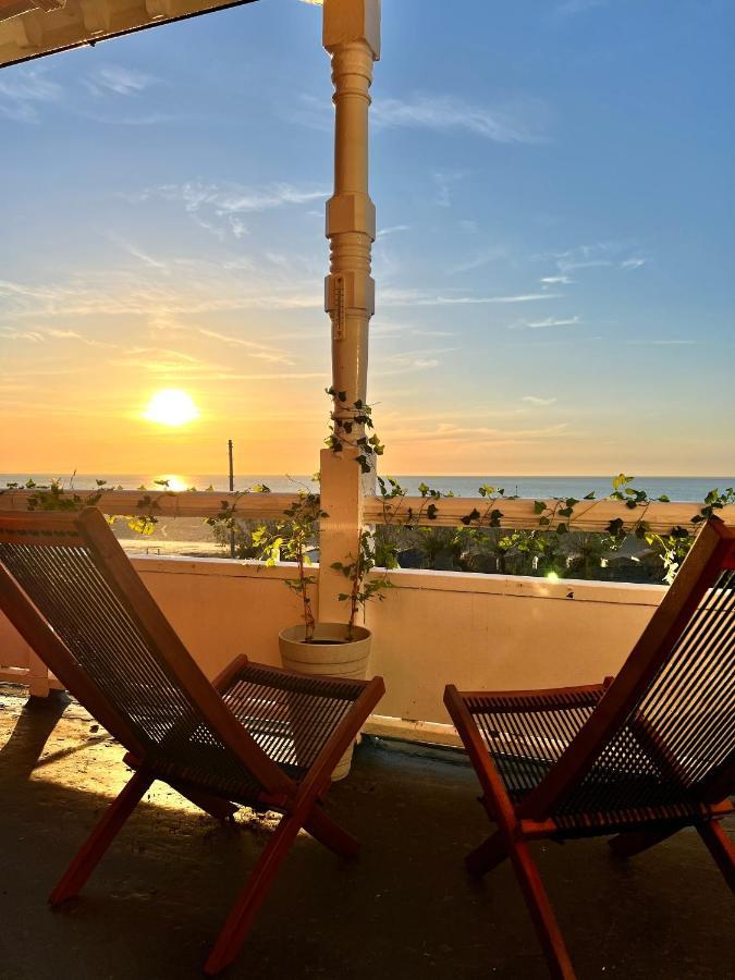 A View Of The Bay- Panoramic Sea Views- Sleeps 4 Leilighet Westgate-on-Sea Eksteriør bilde