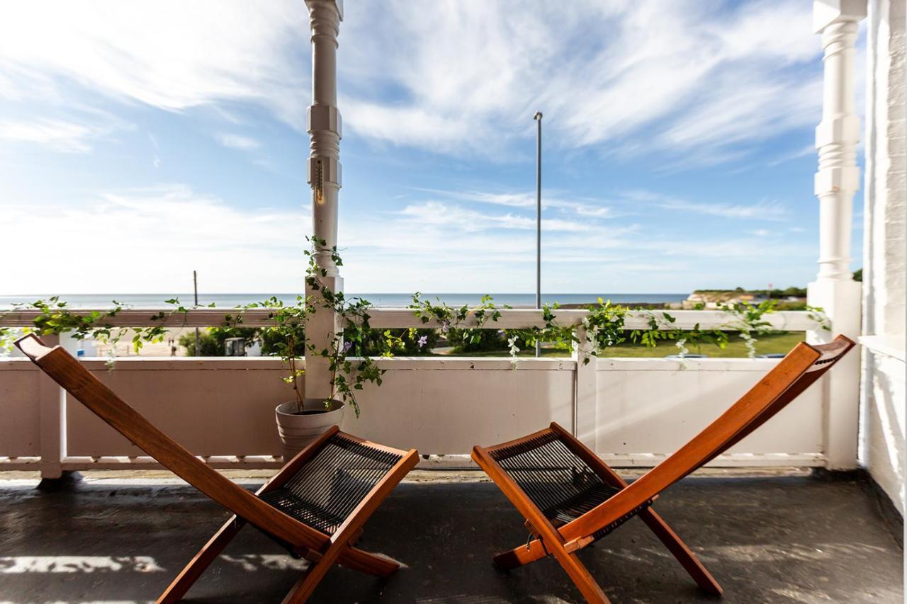 A View Of The Bay- Panoramic Sea Views- Sleeps 4 Leilighet Westgate-on-Sea Eksteriør bilde